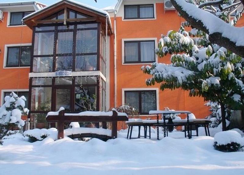 Hotel Cardinal Сату Маре Екстериор снимка